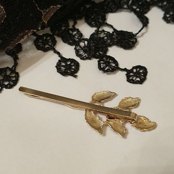 🎉HP 4/23!  Beautiful Hair Pin! - Picture 3 of 4